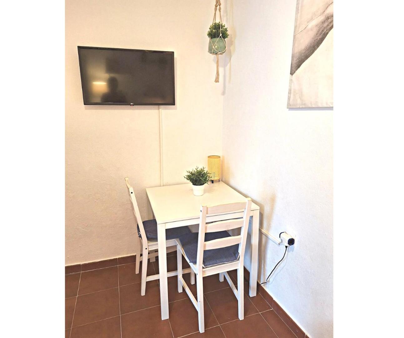 Apartamentos La Casa Del Remolino- Centro Historico De Conil, Andando A La Playa Кониль-де-ла-Фронтера Экстерьер фото