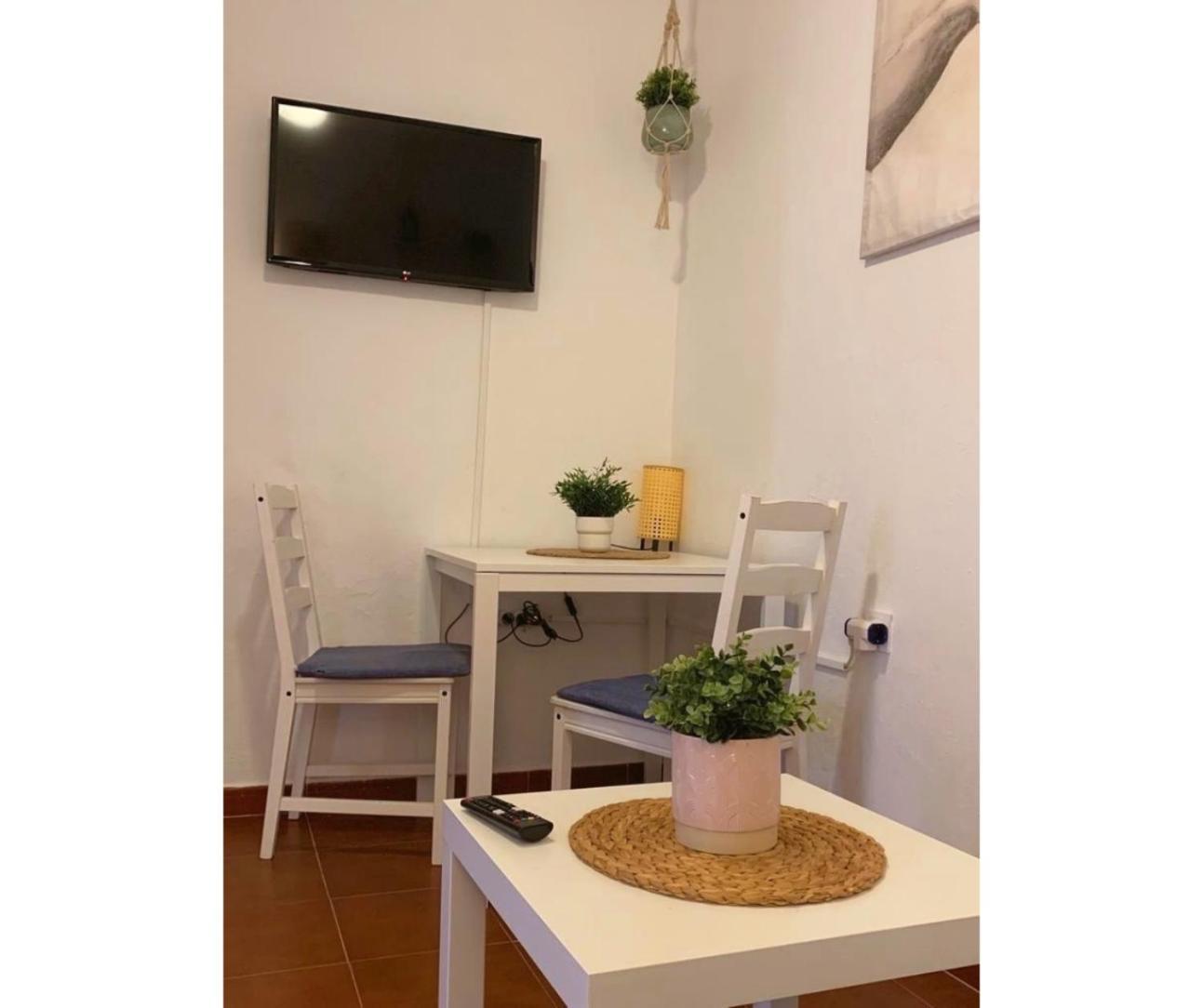 Apartamentos La Casa Del Remolino- Centro Historico De Conil, Andando A La Playa Кониль-де-ла-Фронтера Экстерьер фото